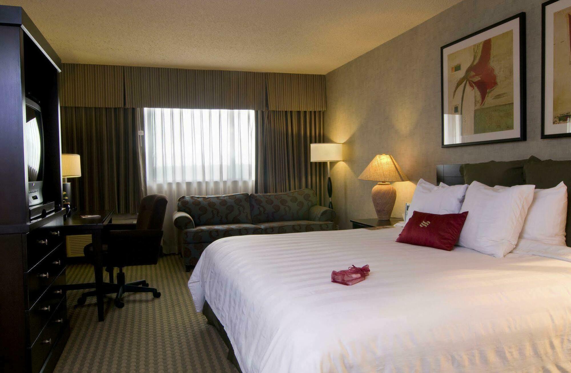 Crowne Plaza San Antonio Airport, An Ihg Hotel מראה חיצוני תמונה